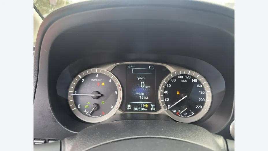 NISSAN Navara -