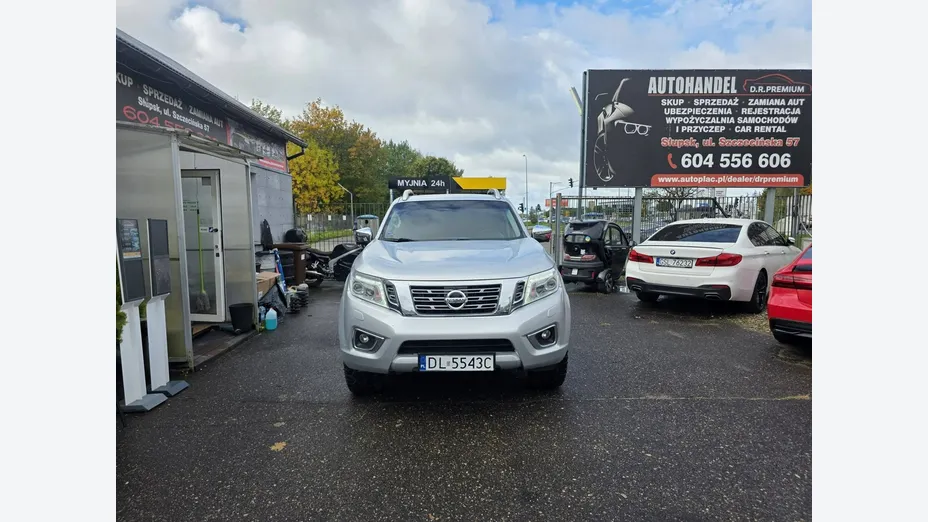 NISSAN Navara -