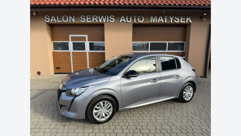 PEUGEOT 208 -