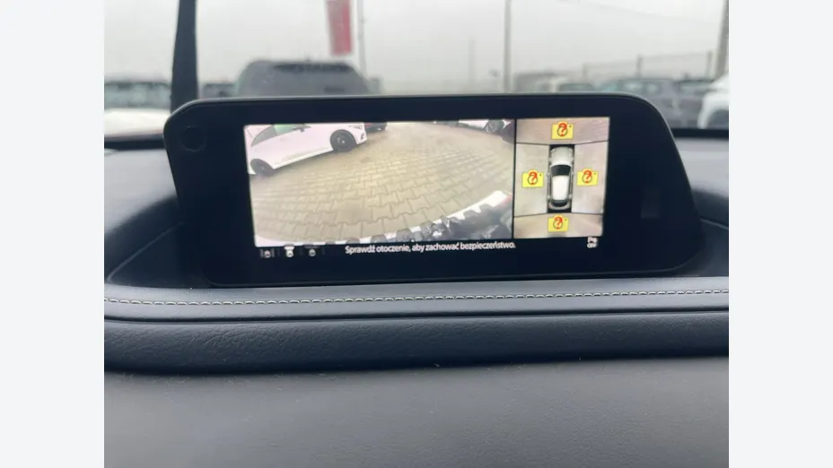 MAZDA CX-30 -