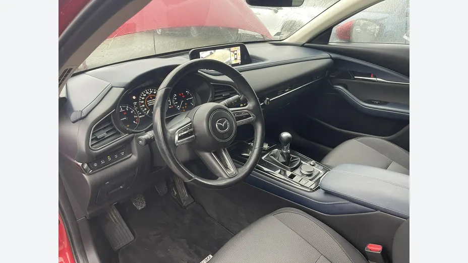 MAZDA CX-30 -