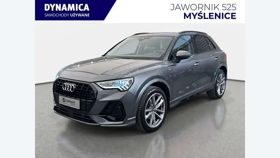 AUDI Q3 -