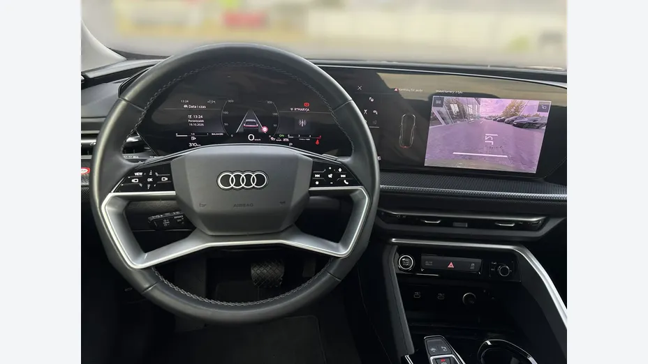 AUDI Q5 -