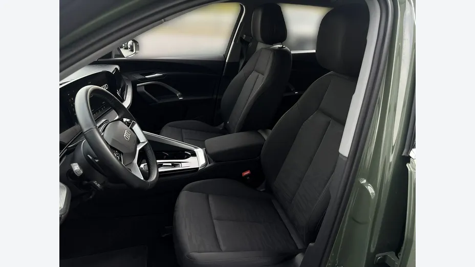 AUDI Q5 -
