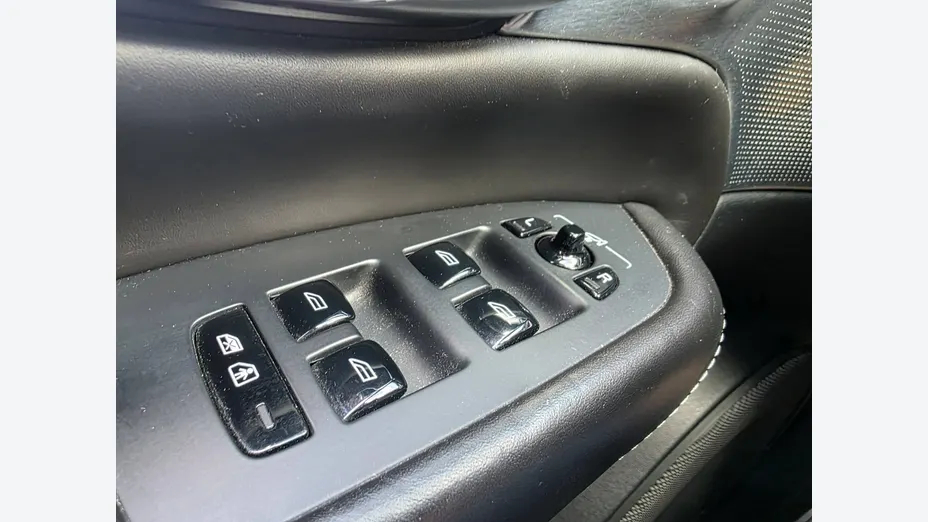 VOLVO XC90 -