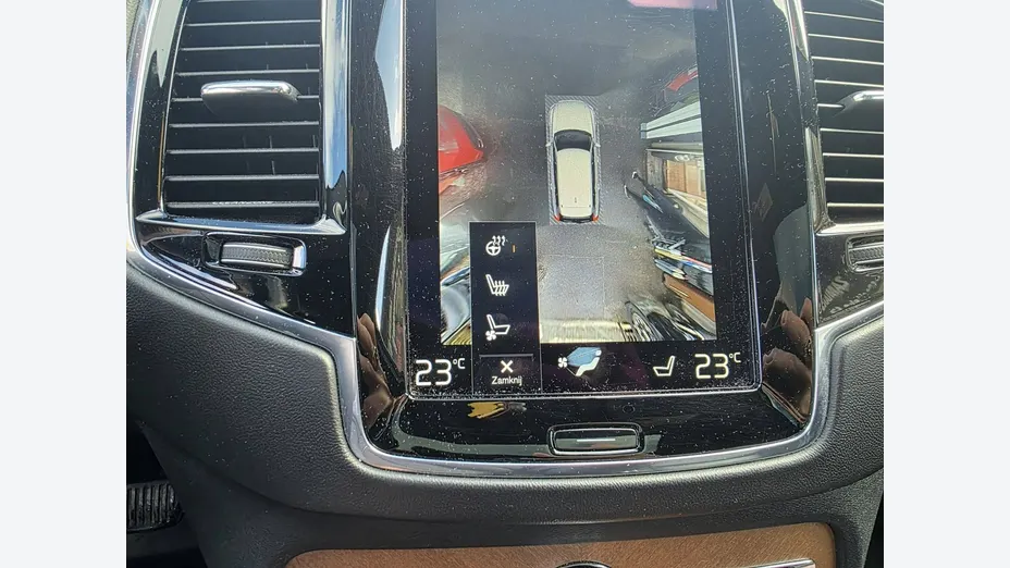 VOLVO XC90 -