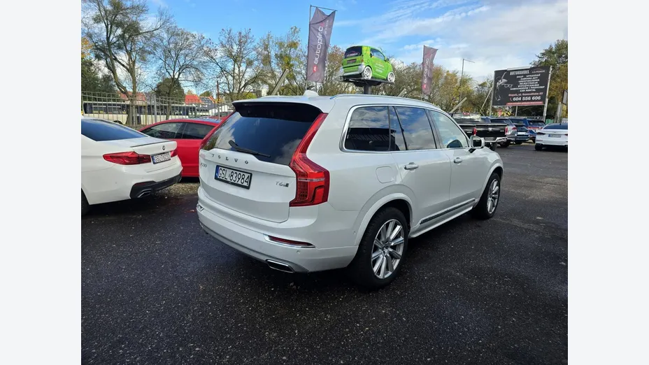 VOLVO XC90 -