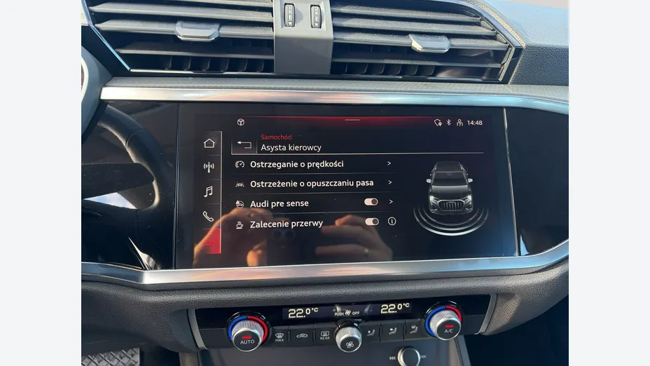 AUDI Q3 -