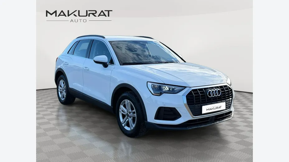 AUDI Q3 -