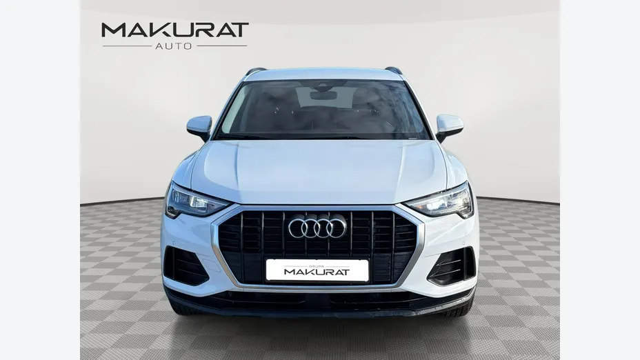 AUDI Q3 -