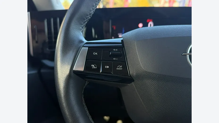 OPEL Astra -