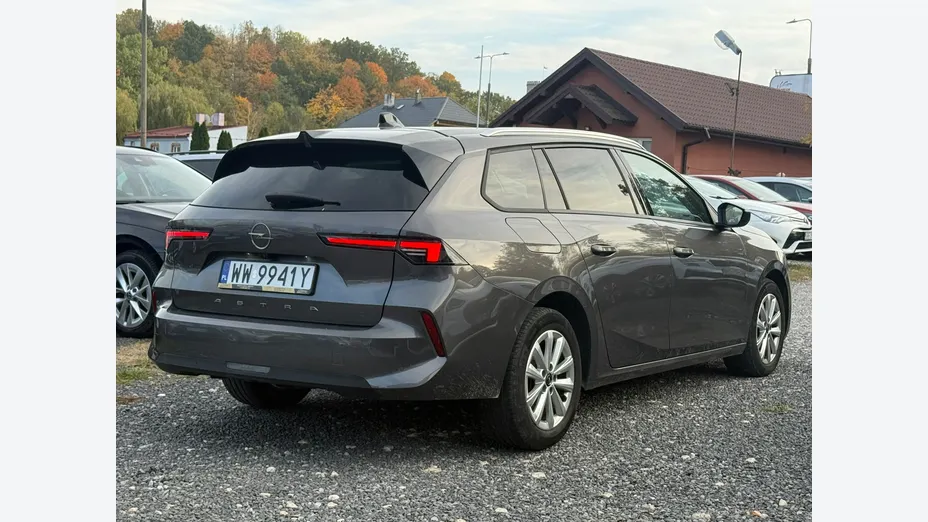 OPEL Astra -