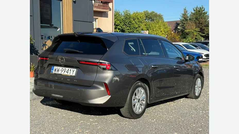 OPEL Astra -
