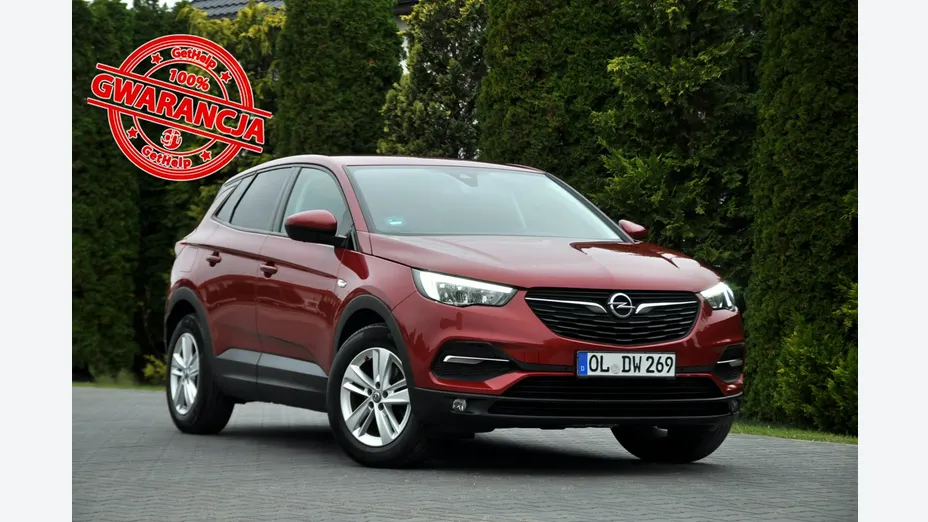 OPEL Grandland X -