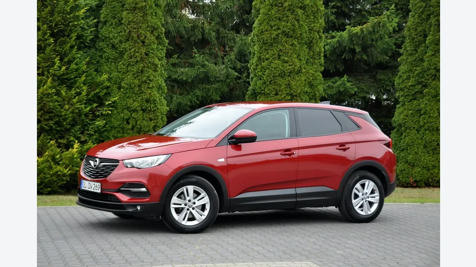 OPEL Grandland X -