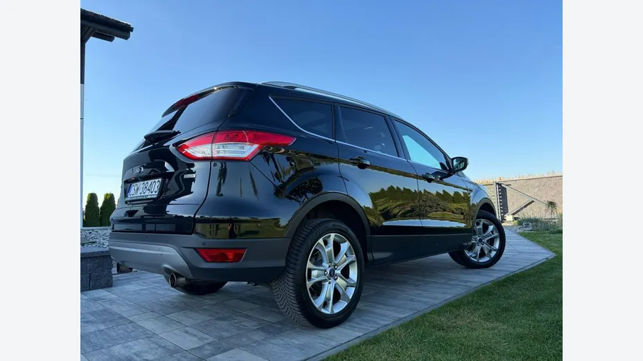 FORD Kuga -