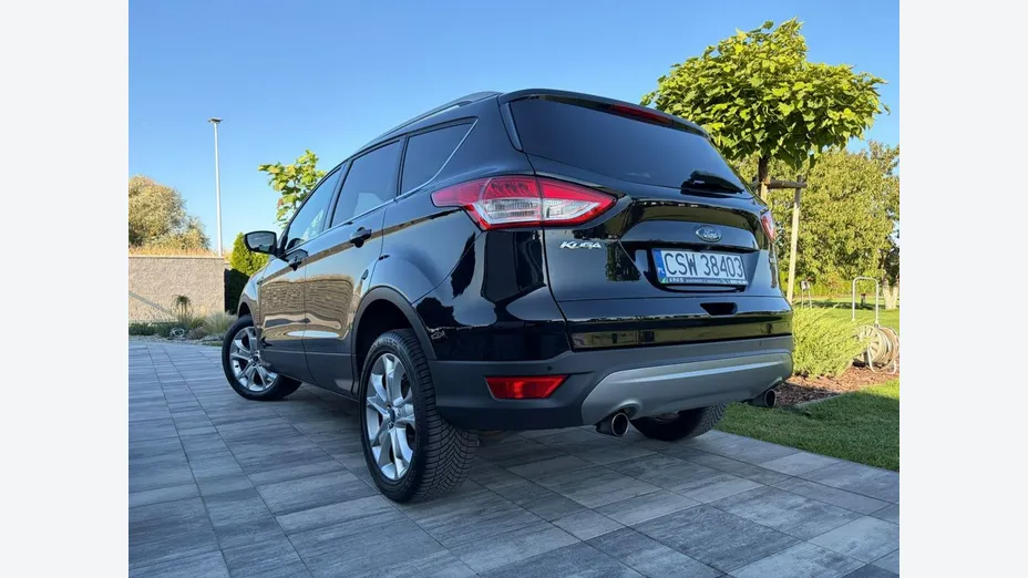 FORD Kuga -
