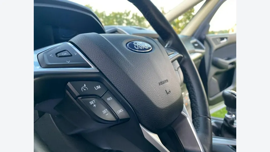 FORD S-MAX -