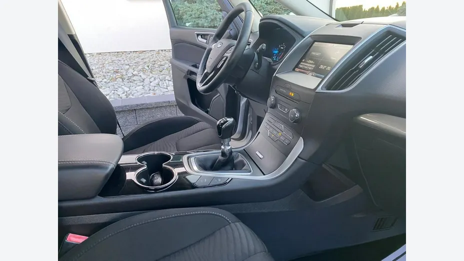 FORD S-MAX -