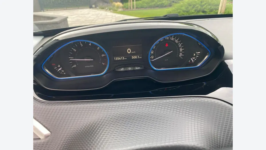 PEUGEOT 2008 -