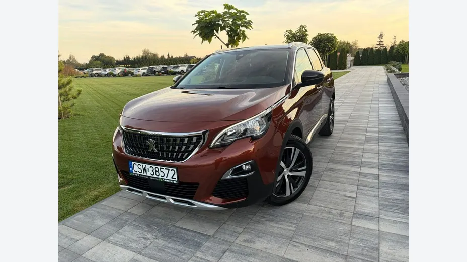 PEUGEOT 3008 -