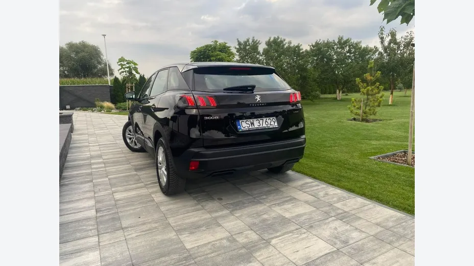 PEUGEOT 3008 -