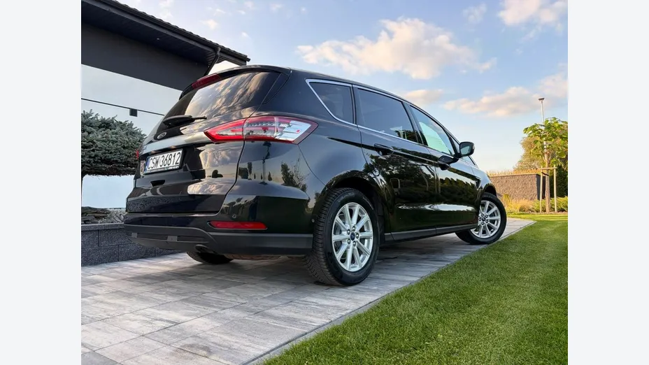 FORD S-MAX -