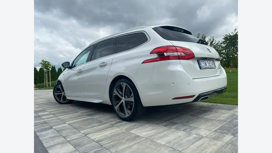 PEUGEOT 308 -