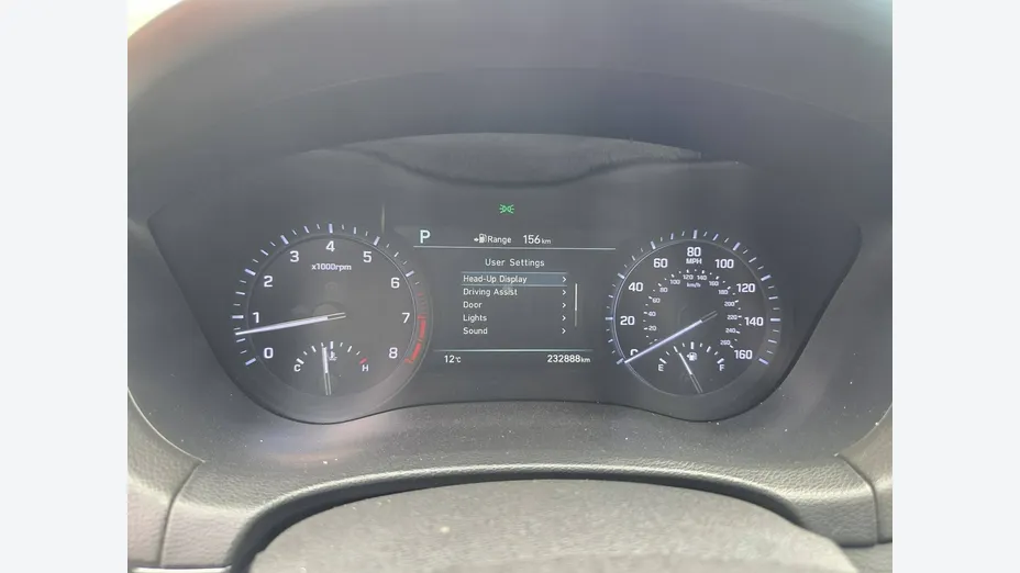 Genesis G80 -
