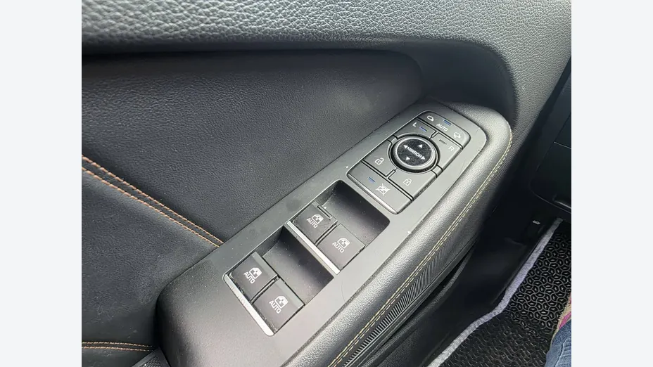 Genesis G80 -