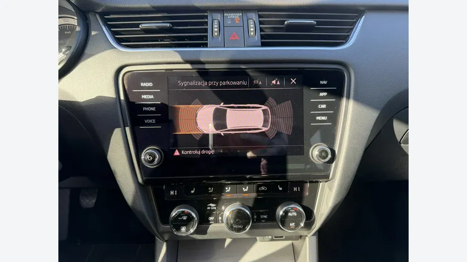 SKODA Octavia -