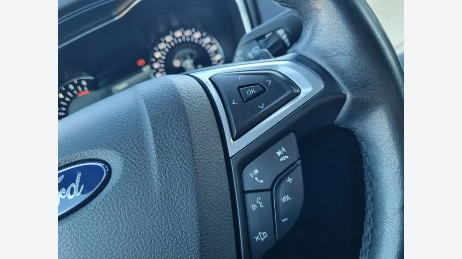 FORD Mondeo -