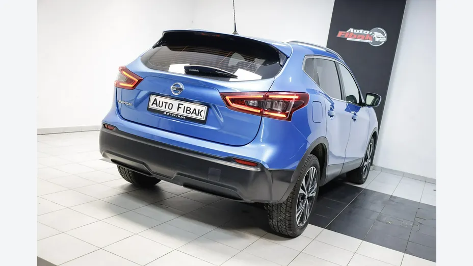 NISSAN Qashqai -