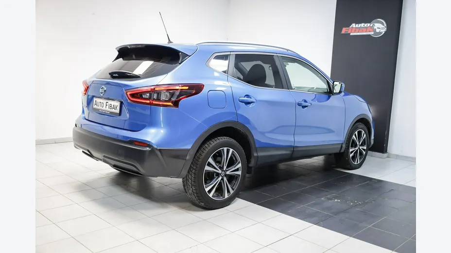 NISSAN Qashqai -