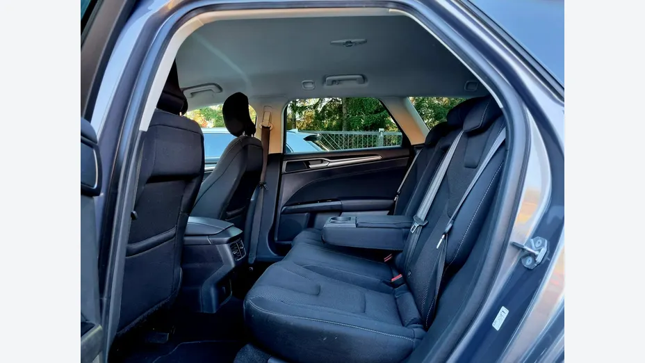 FORD Mondeo -