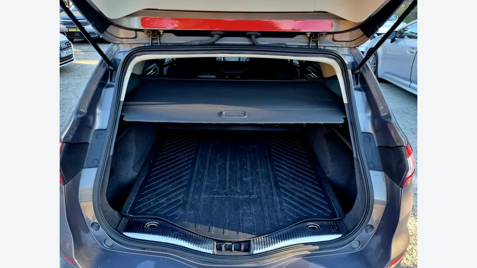 FORD Mondeo -