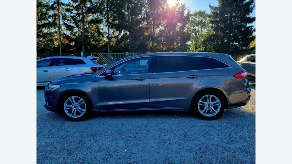 FORD Mondeo -
