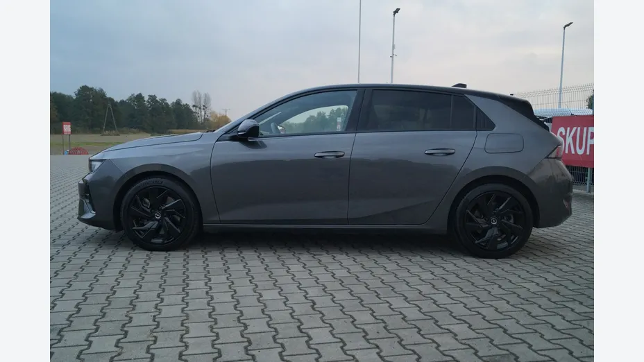 OPEL Astra -