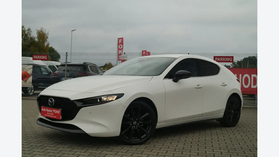 MAZDA 3 -