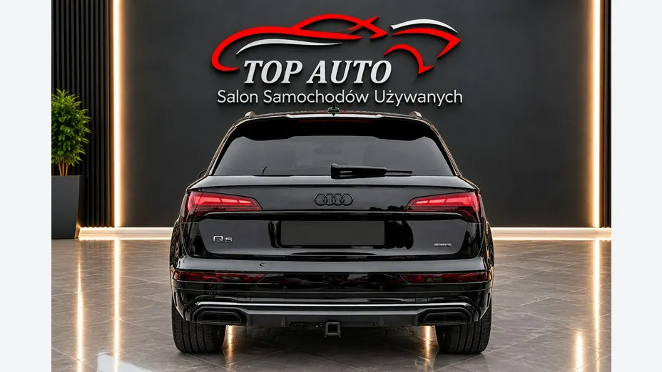 AUDI Q5 -