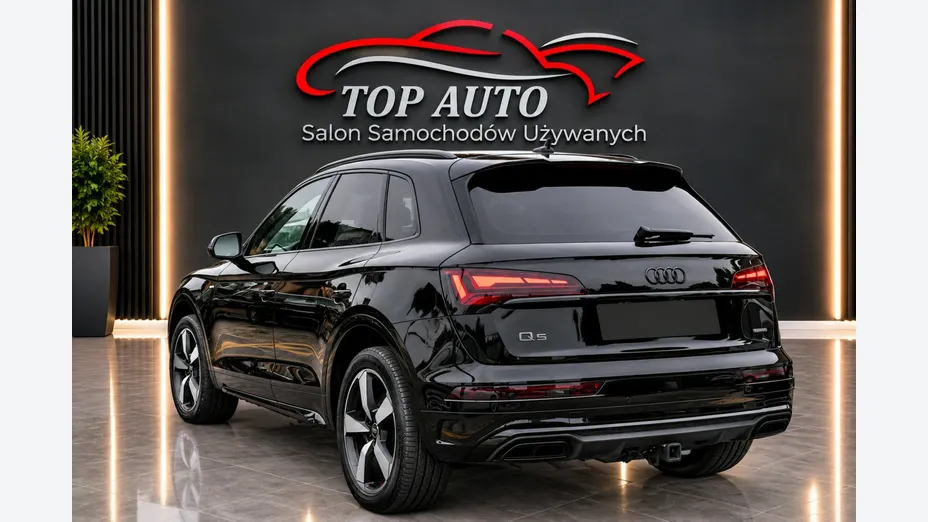 AUDI Q5 -