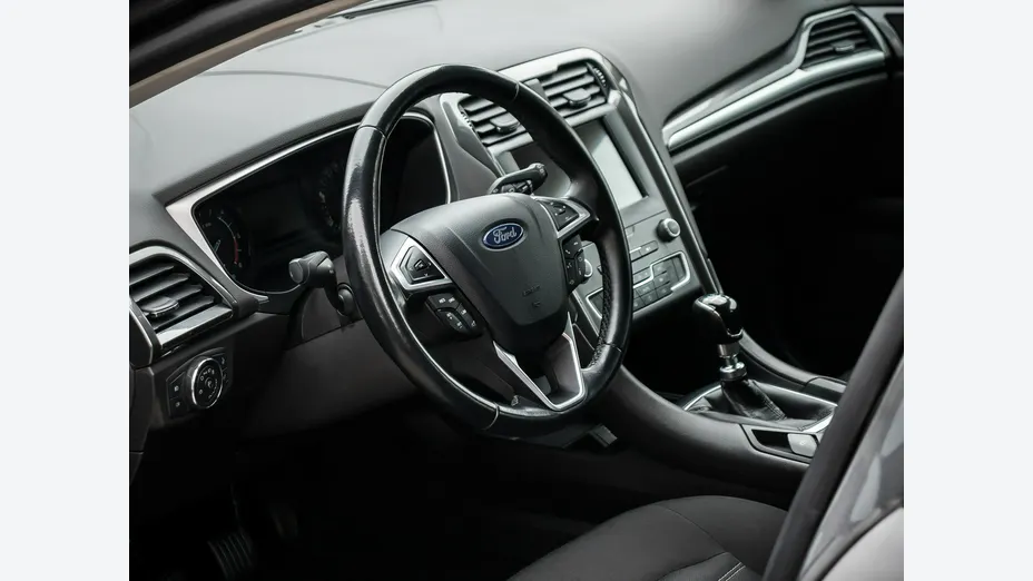 FORD Mondeo -
