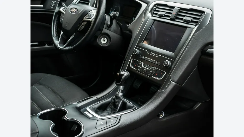 FORD Mondeo -
