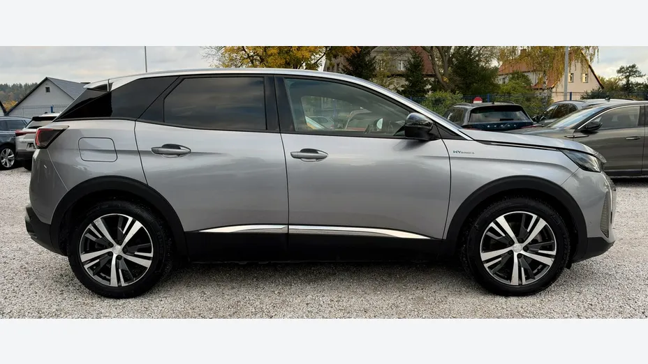 PEUGEOT 3008 -