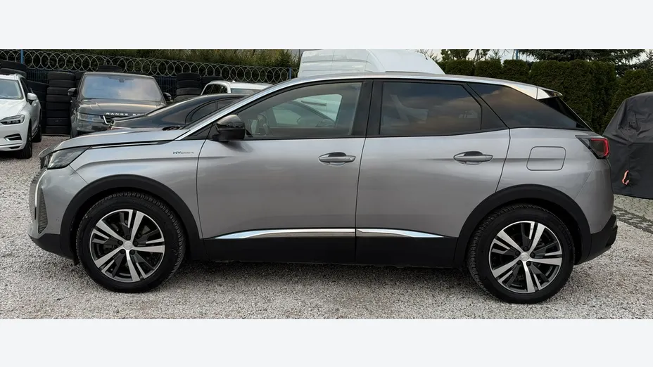 PEUGEOT 3008 -