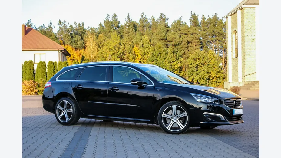PEUGEOT 508 -