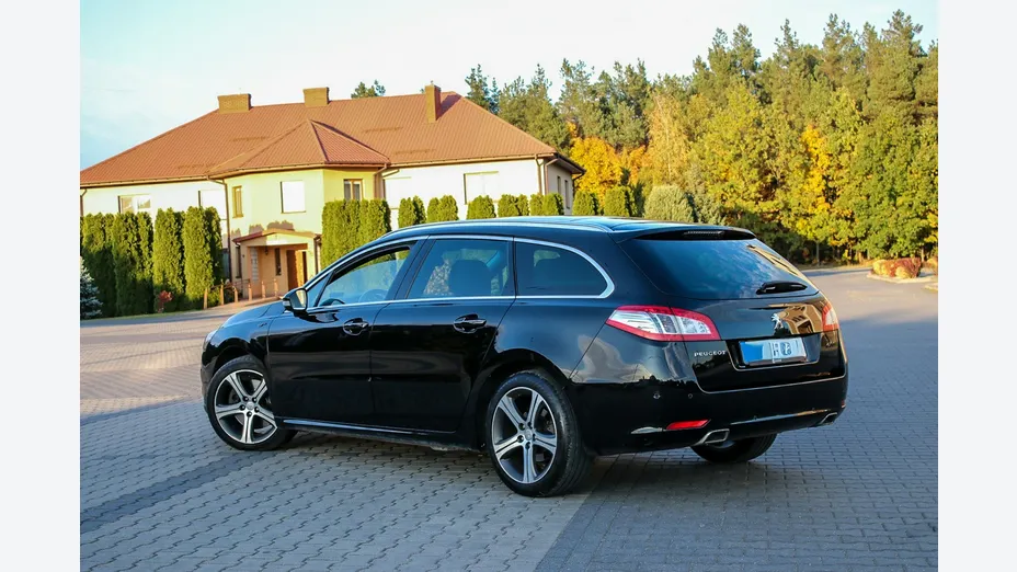 PEUGEOT 508 -