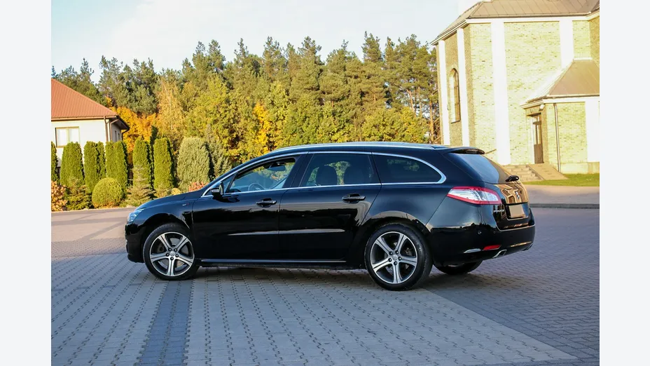 PEUGEOT 508 -