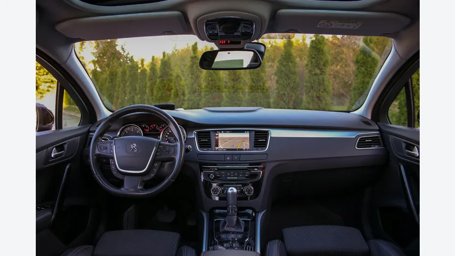 PEUGEOT 508 -