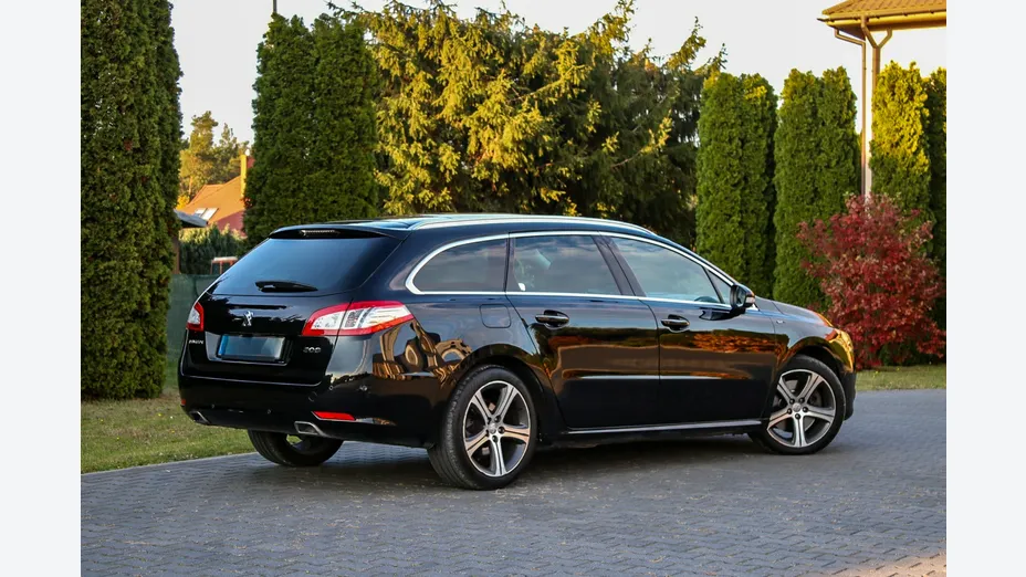 PEUGEOT 508 -